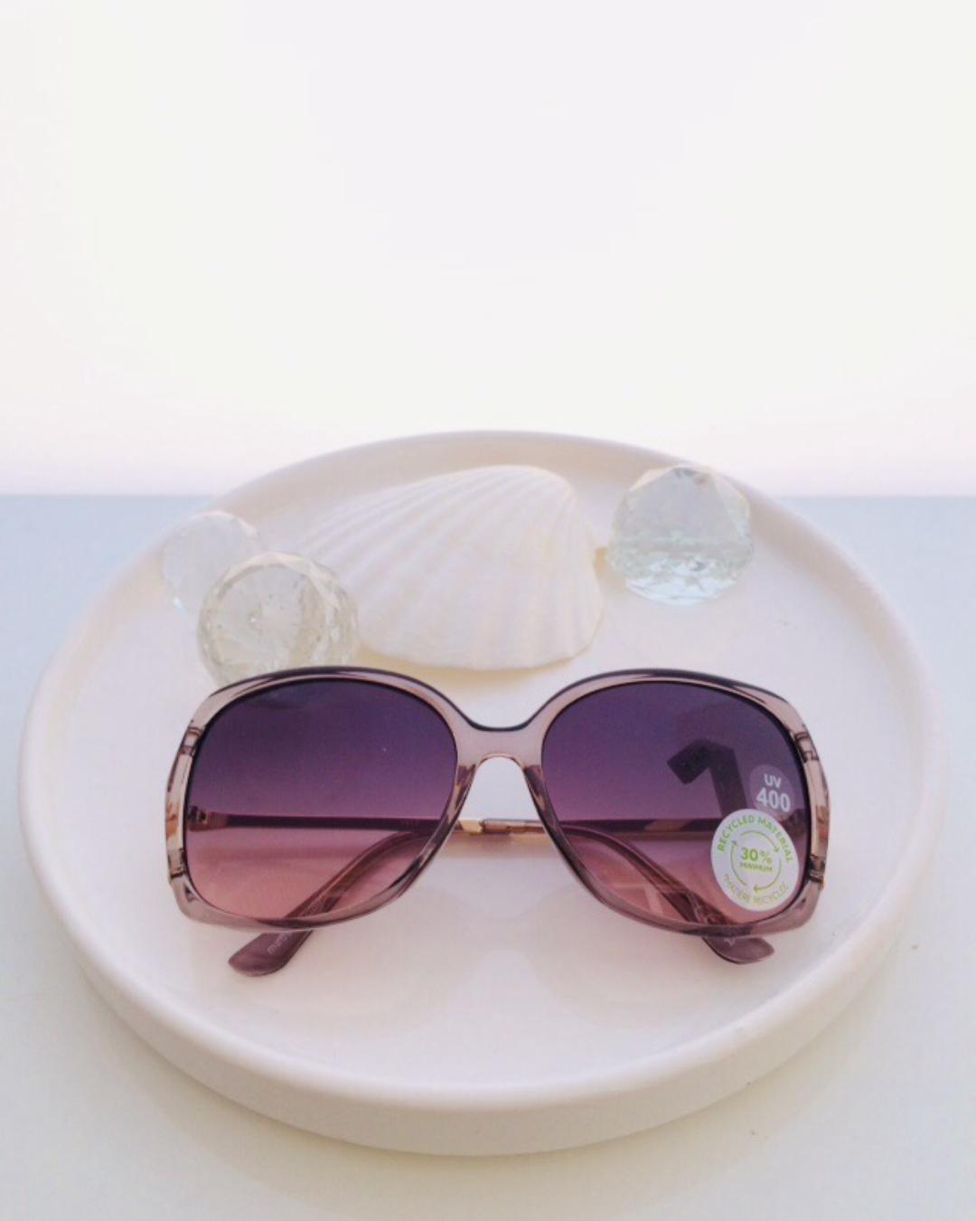 عینک پروانه ای زنانه Accessories