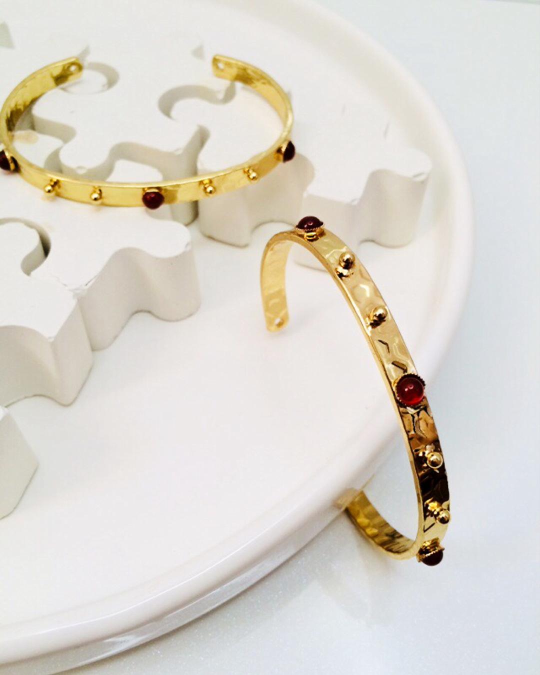 دست بند بنگل زنانه Tosh