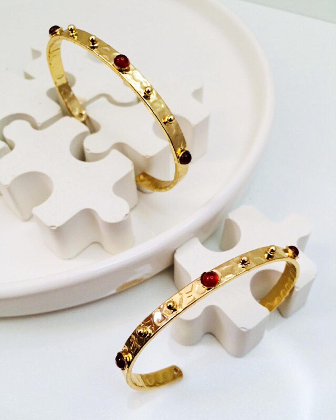 دست بند بنگل زنانه Tosh