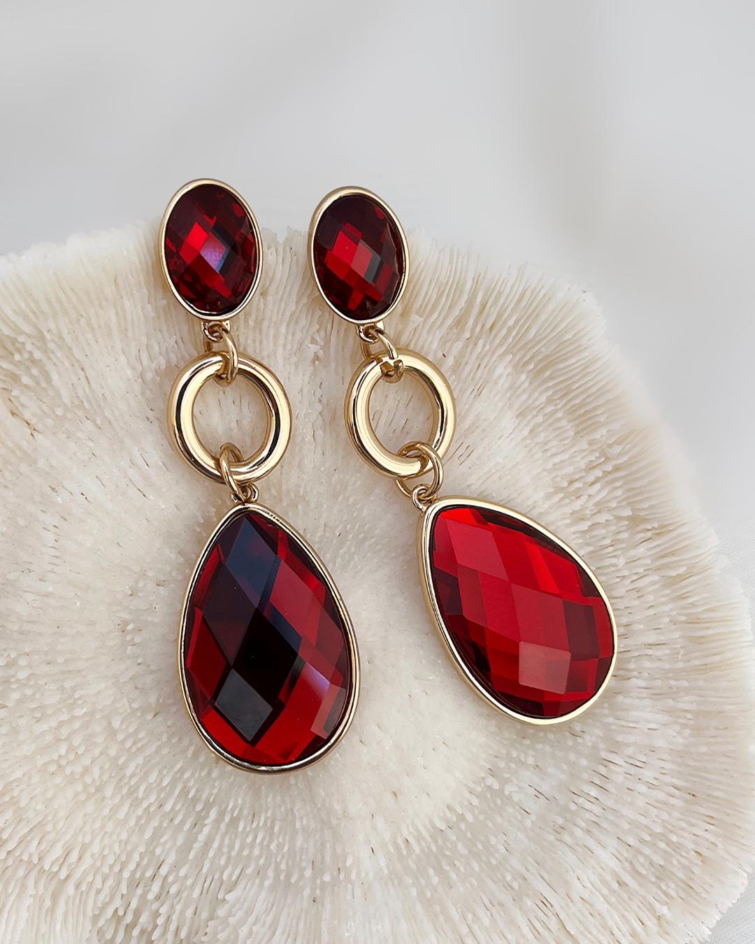 گوشواره میخی مجلسی زنانه Tosh