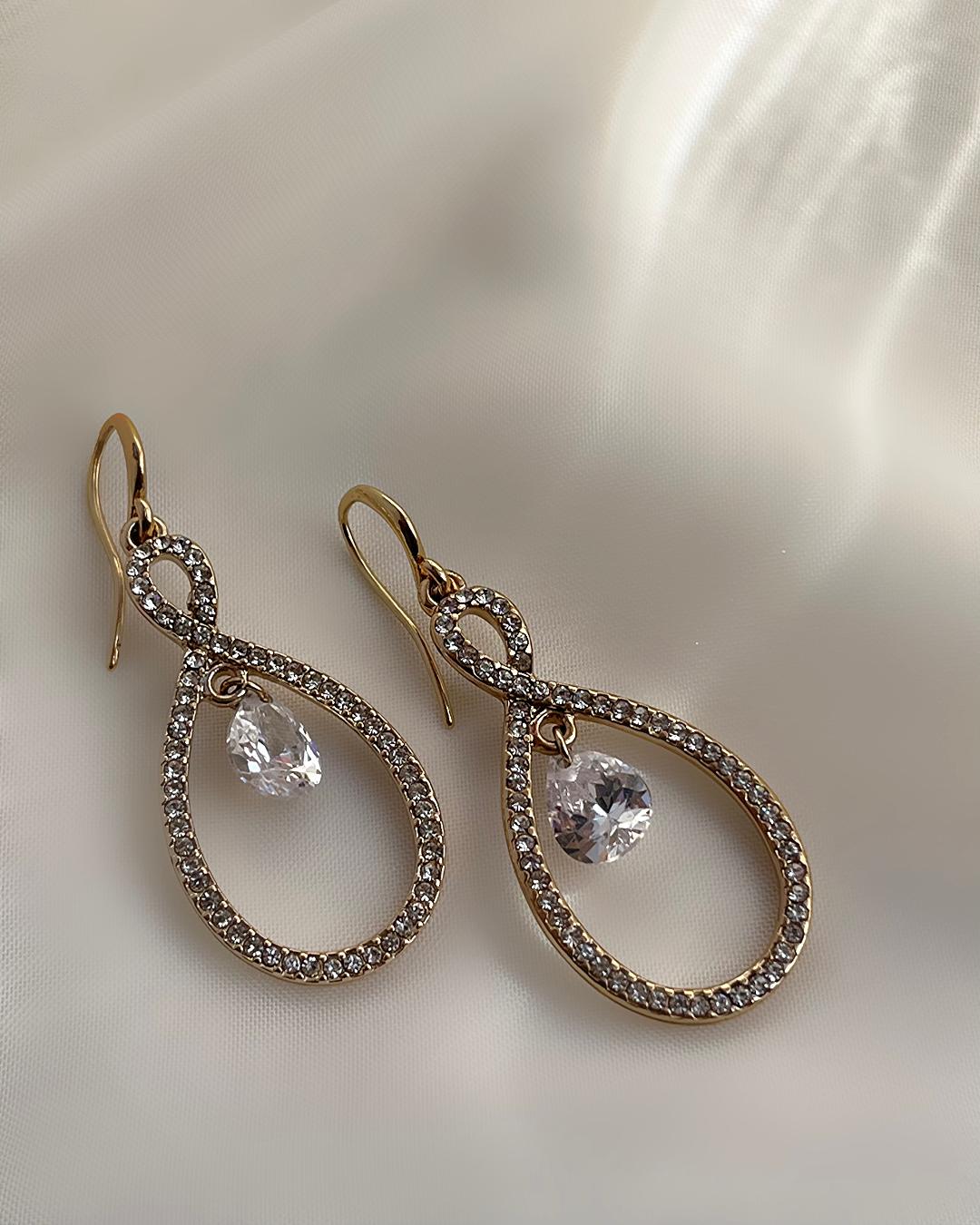 گوشواره مجلسی زنانه Tosh