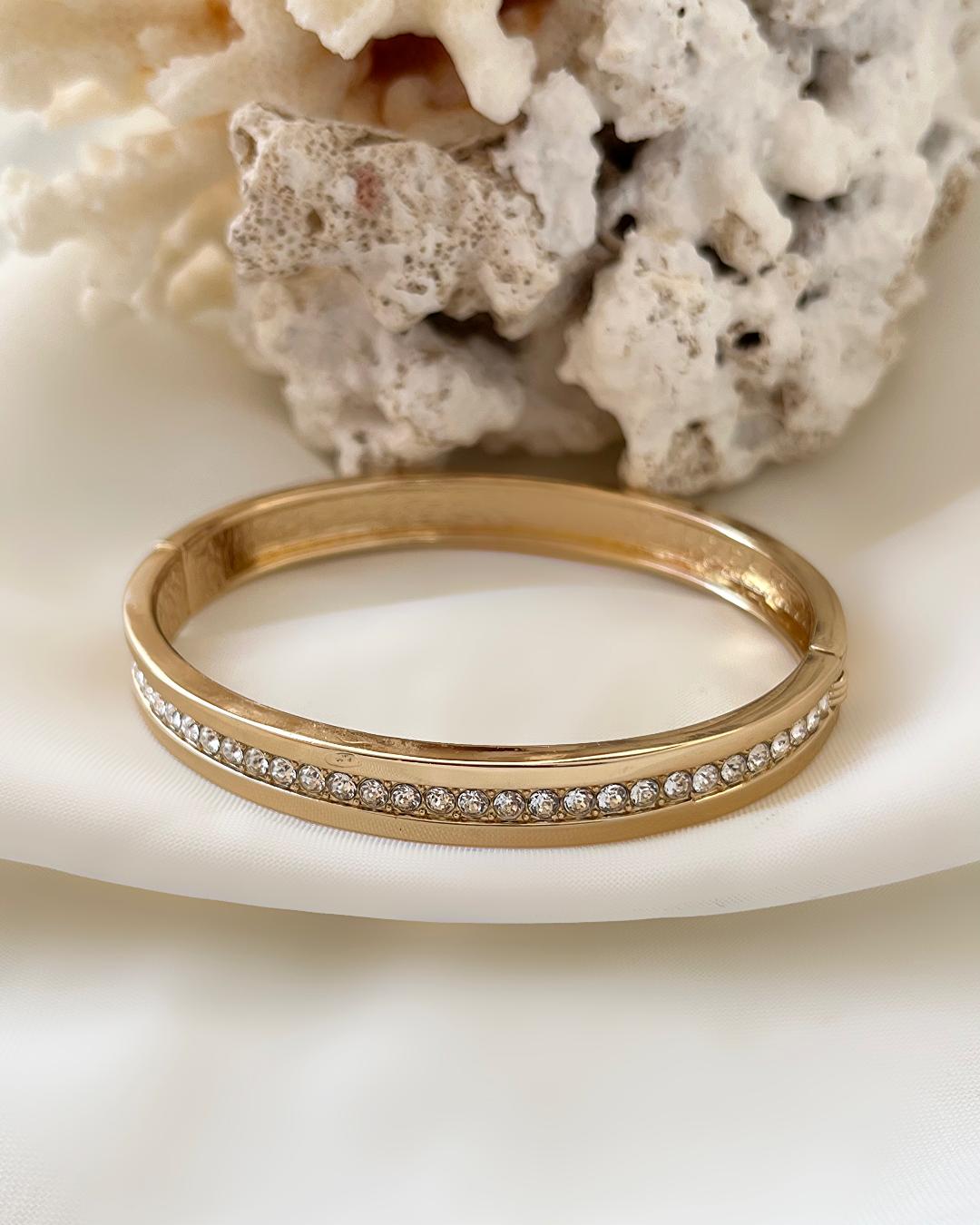 دست بند بنگل فول نگین زنانه Tosh