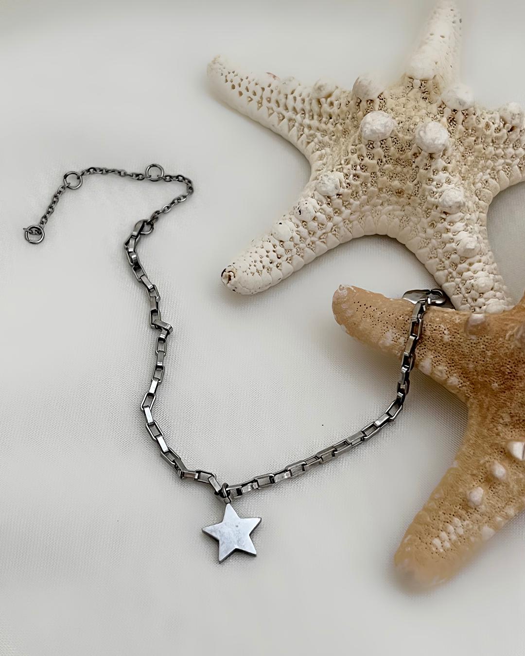 دست بند استیل ستاره زنانه Parfois