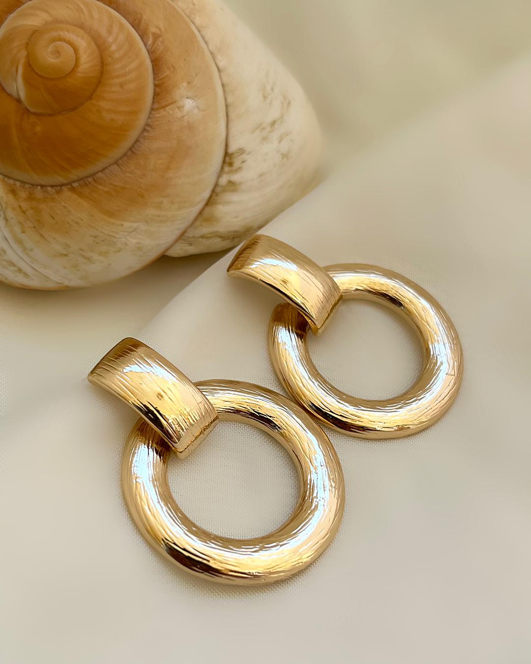 گوشواره مینیمال زنانه Tosh