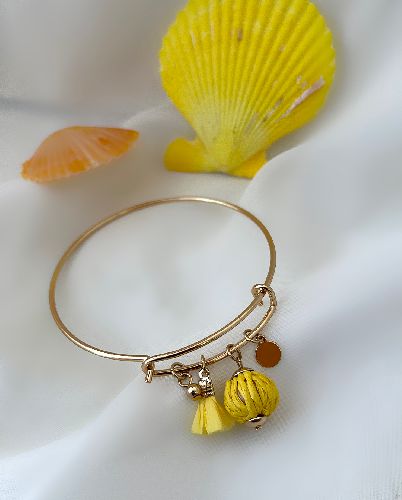 دست بند بنگل اویزی زنانه SIX