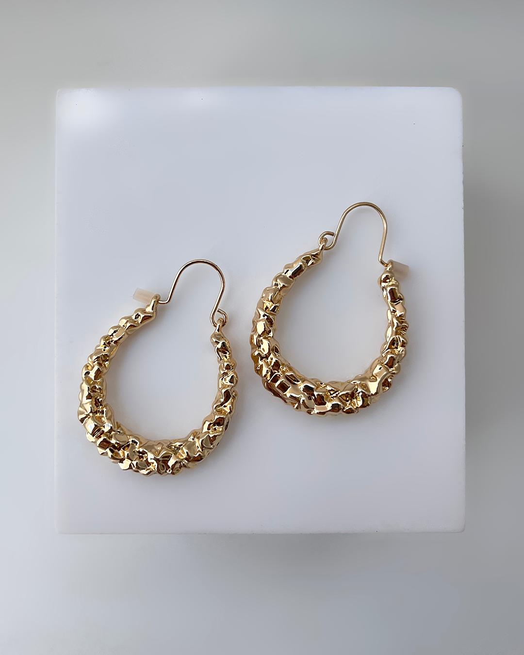 گوشواره مینیمال زنانه Six