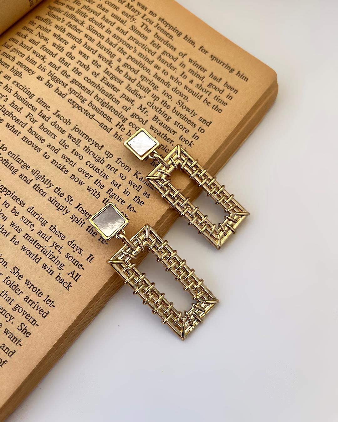 گوشواره مجلسی زنانه Tosh