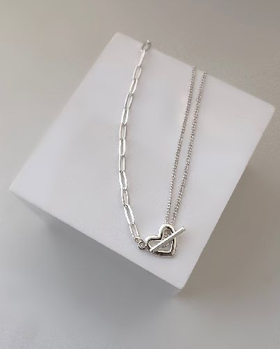 گردنبند قلبی قفل T زنانه Six