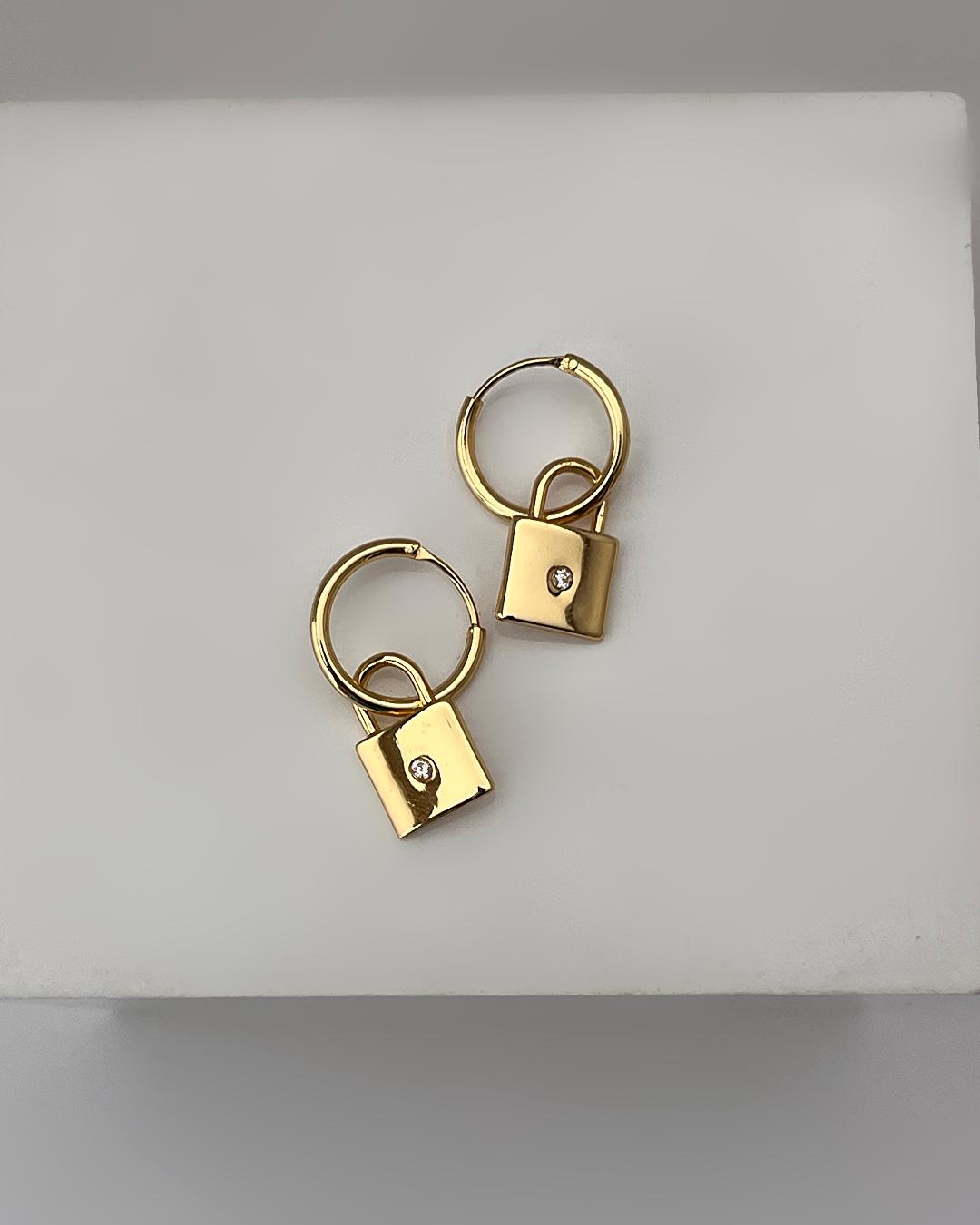 گوشواره قفل زنانه Tosh