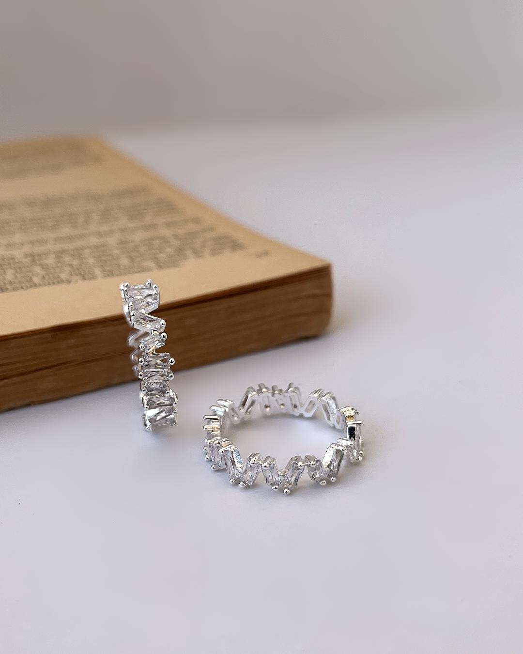 انگشتر ابدیت فول نگین زنانه FreeBrand