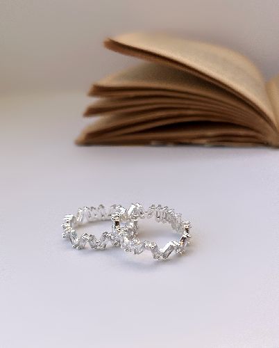 انگشتر ابدیت فول نگین زنانه FreeBrand