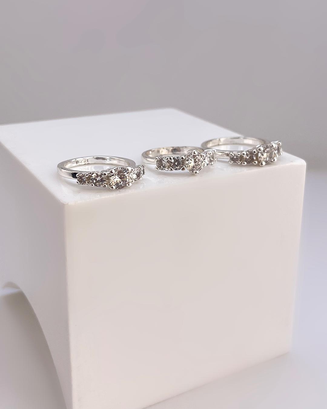 انگشتر نگینی زنانه Tosh