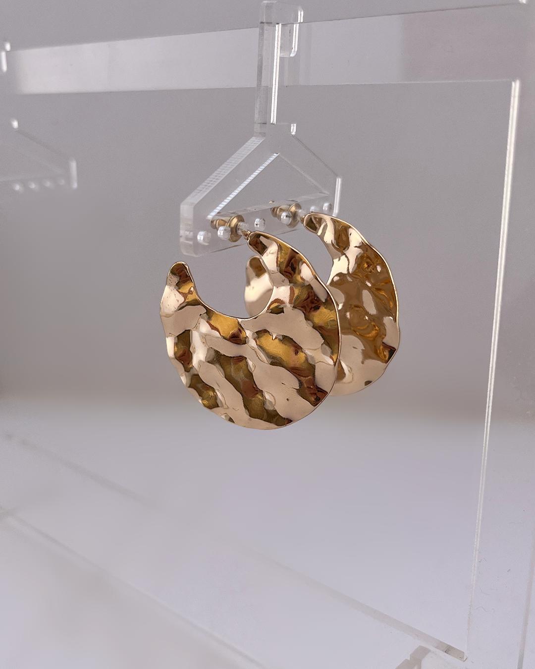 گوشواره ماه چکشی زنانه I am